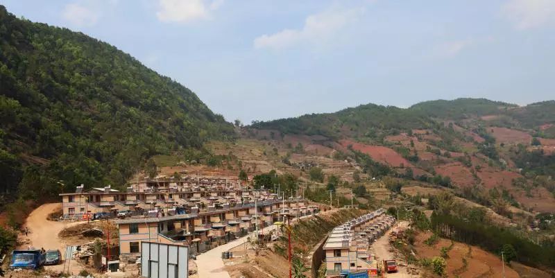 布朗人家的甜蜜生活——助少小民族脱贫的墨江实践