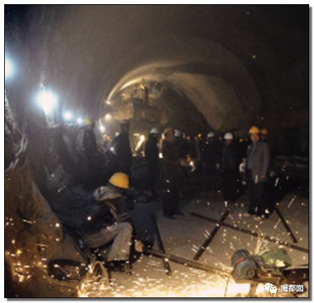 小提琴特点小镇,中国小提琴特点小镇