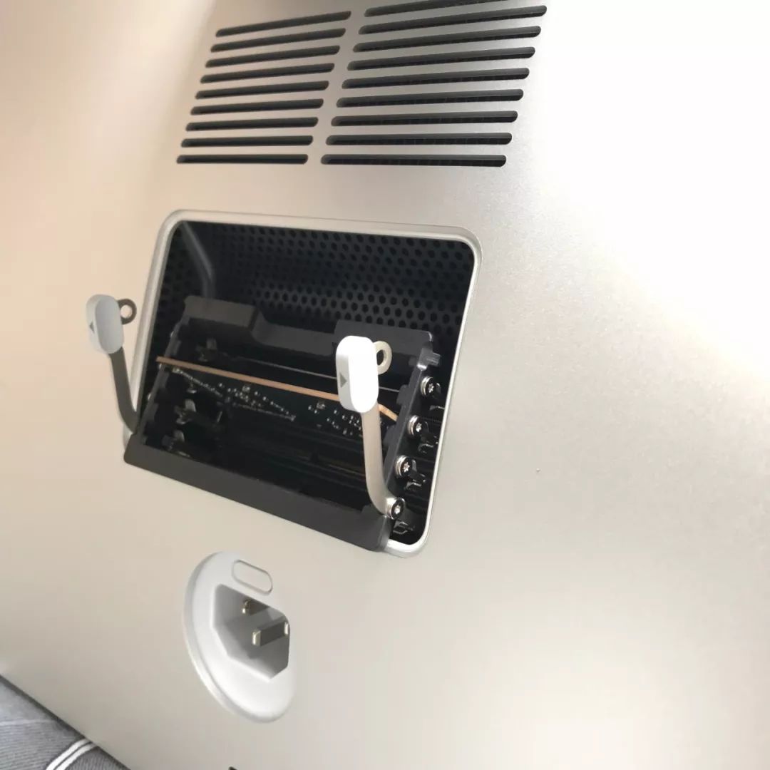 imac21.5寸低配版2017升级,苹果imac低配和高配