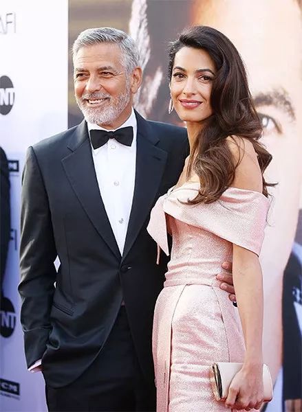 明星如何打入英王室朋友圈？有些突破还真出人意料！