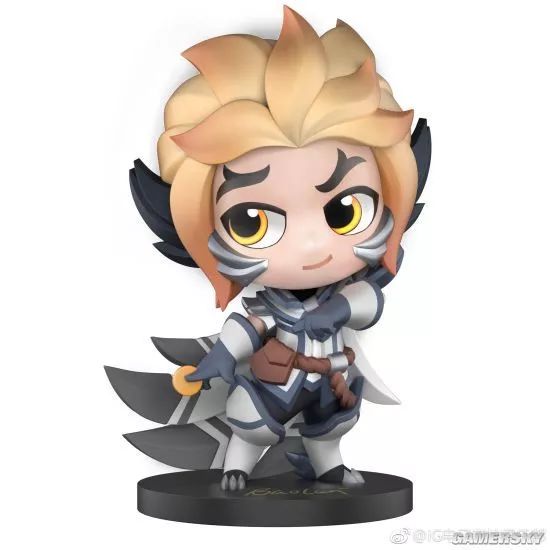 开箱ig冠军光荣版手办399元值不值,ig冠军皮肤官方售价