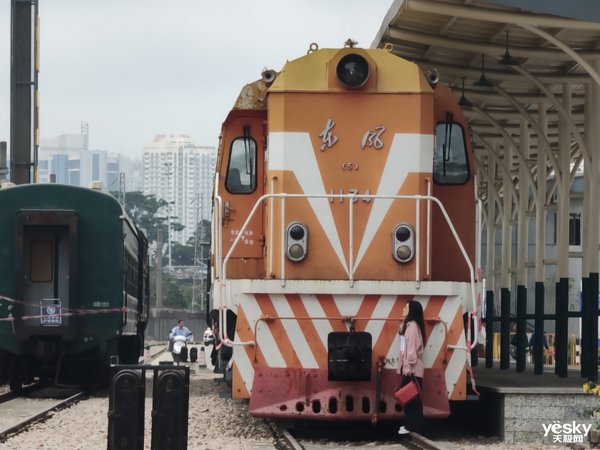 opporeno十倍变焦版实测拍照效果,opporeno10倍变焦拍照真实感受