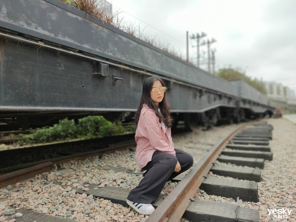 opporeno十倍变焦版实测拍照效果,opporeno10倍变焦拍照真实感受