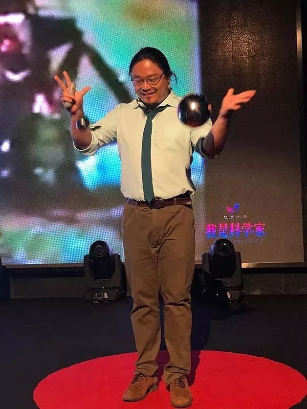 人类首张黑洞照片是怎么拍的,首张黑洞照片公布全程回忆