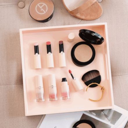 讲干货|软妹or御姐？一块腮红切换妆面风格，做春天最靓的小姐姐～