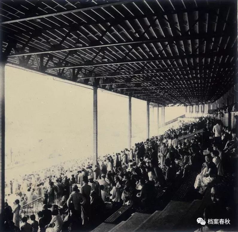 上海有名的文化广场氛围,上海文化广场90年代