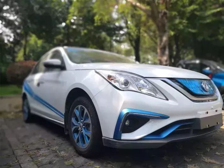 柳州有共享小电驴吗,共享电单车柳州