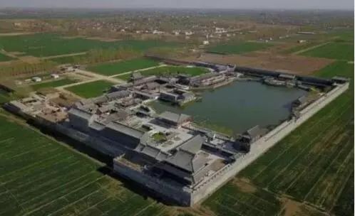 4月18日每天3分钟尽览天下事（郑州一批地铁站名公示，向您征建议/郑阜高铁年底通车，郑州2小时可达合肥）