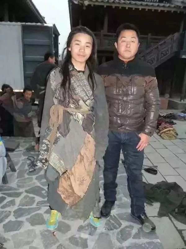 熄灯号丨《天龙八部》的“小明星”化身军营“功夫小子”