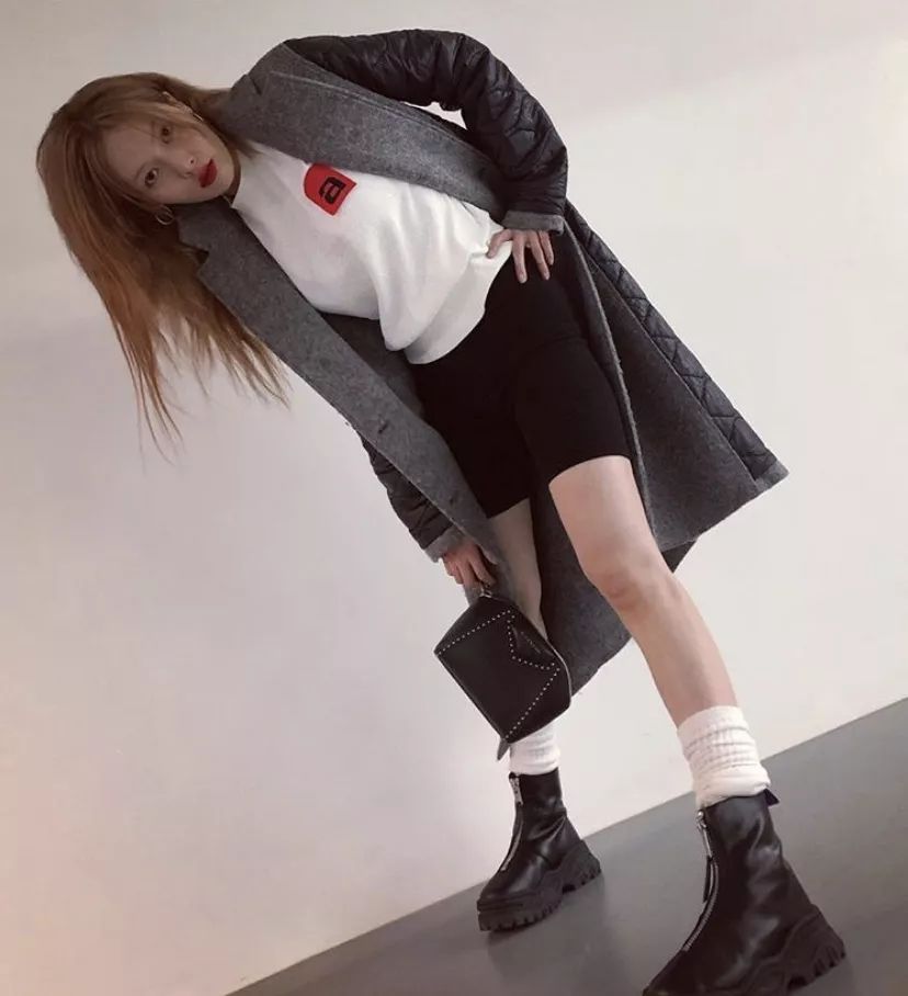 你以为卡戴珊才能驾驭的五分裤，泫雅告诉你：买它！