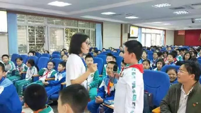 关于女童保护的一份资料,女童保护讲座全集