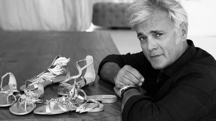 又漂亮又简单的高跟鞋,又美又飒的高跟鞋