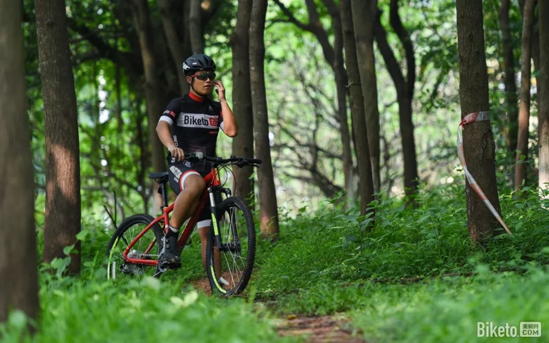 迪卡侬山地车rockrider540测评,迪卡侬rockrider5.2山地车评价