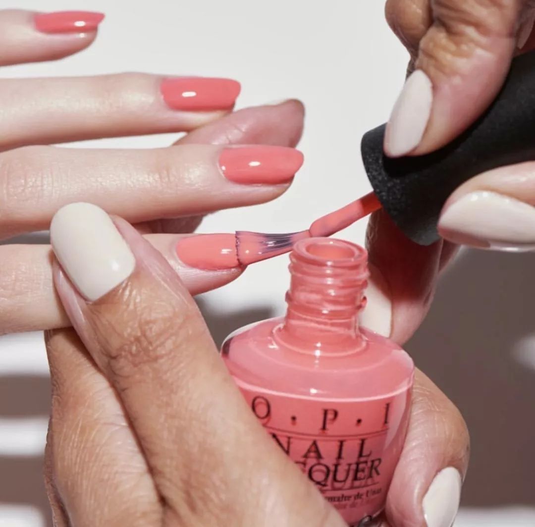 一款又甜又酷的美甲推荐给你们,夏日必备美甲ins风童趣