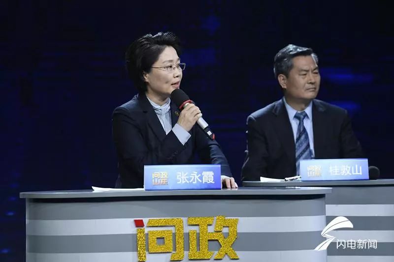 你的名牌衣服是打这儿来的吗？山东一服装市场千元大牌只卖几十元！附近200多个加工点偷加工……