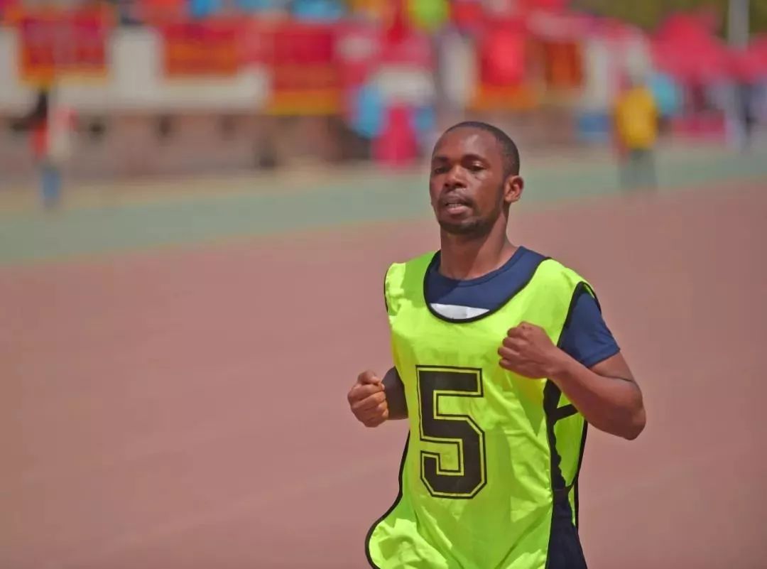 运动会秩序册,四川省第十三届田径运动会秩序册