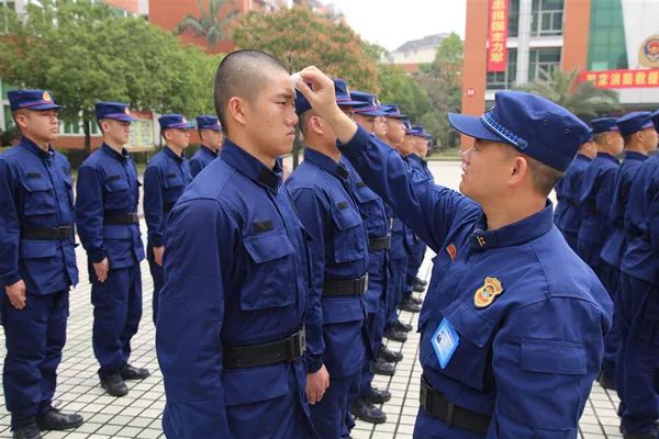 青春正当年风起扬帆时作文,青春正当年风起扬帆