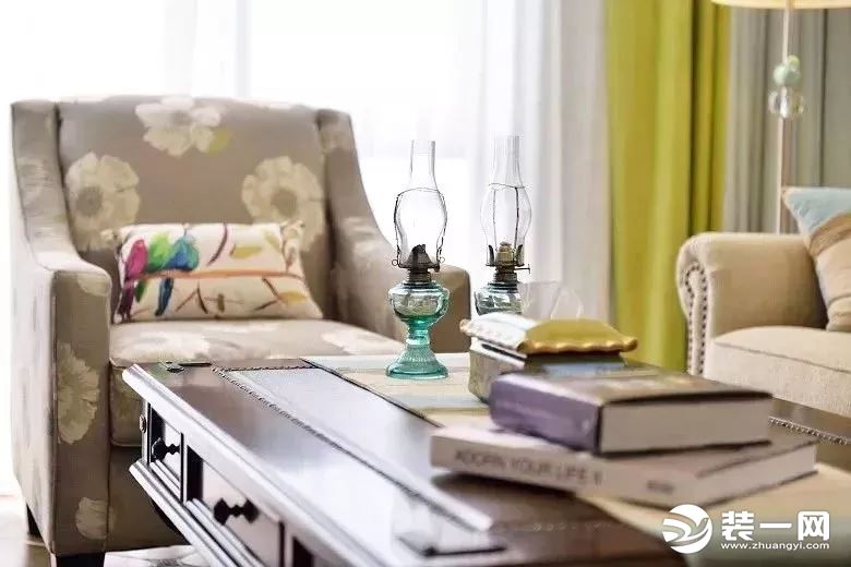 带衣帽间美式风格衣柜装修效果图,衣柜和衣帽间的装修效果图