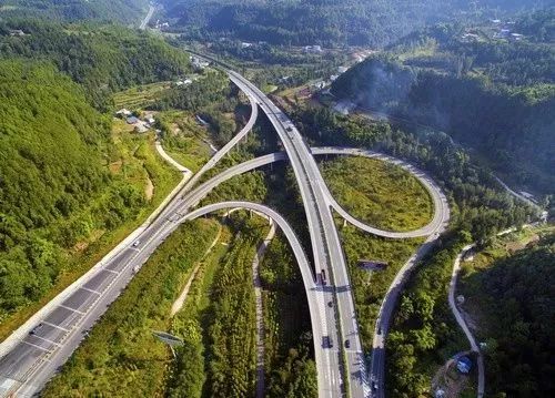 五一期间高速公路注意事项,五一小长假期间高速出行提醒