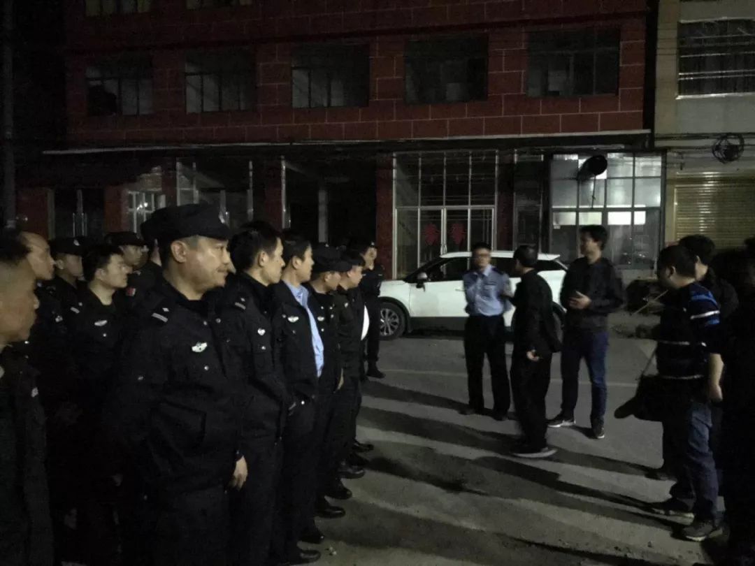 【长江大保护】大快人心！潜江警方夜查汉江成功打掉一电鱼团伙