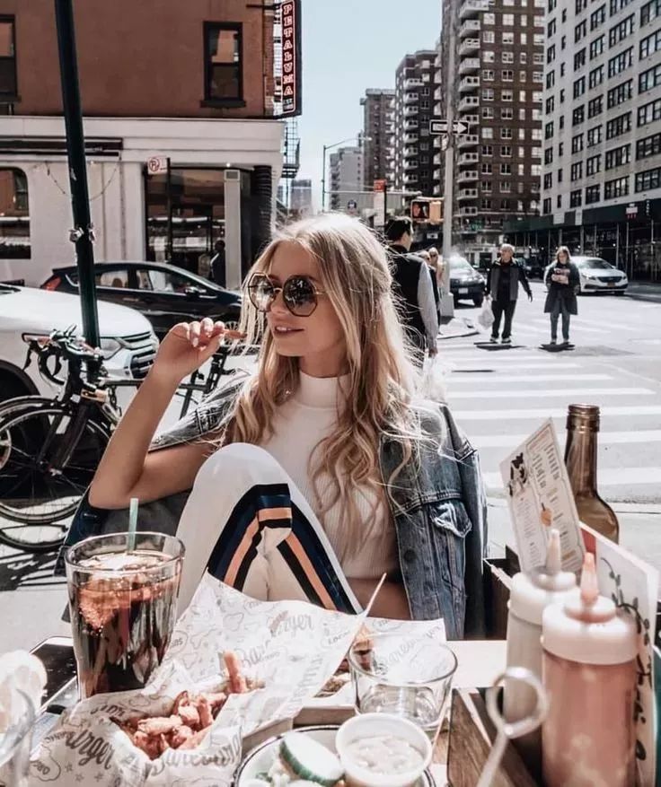 dior小粉瓶香水,dior香水好看的瓶子