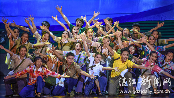 以青春的名义演讲稿,以青春的名义宣誓