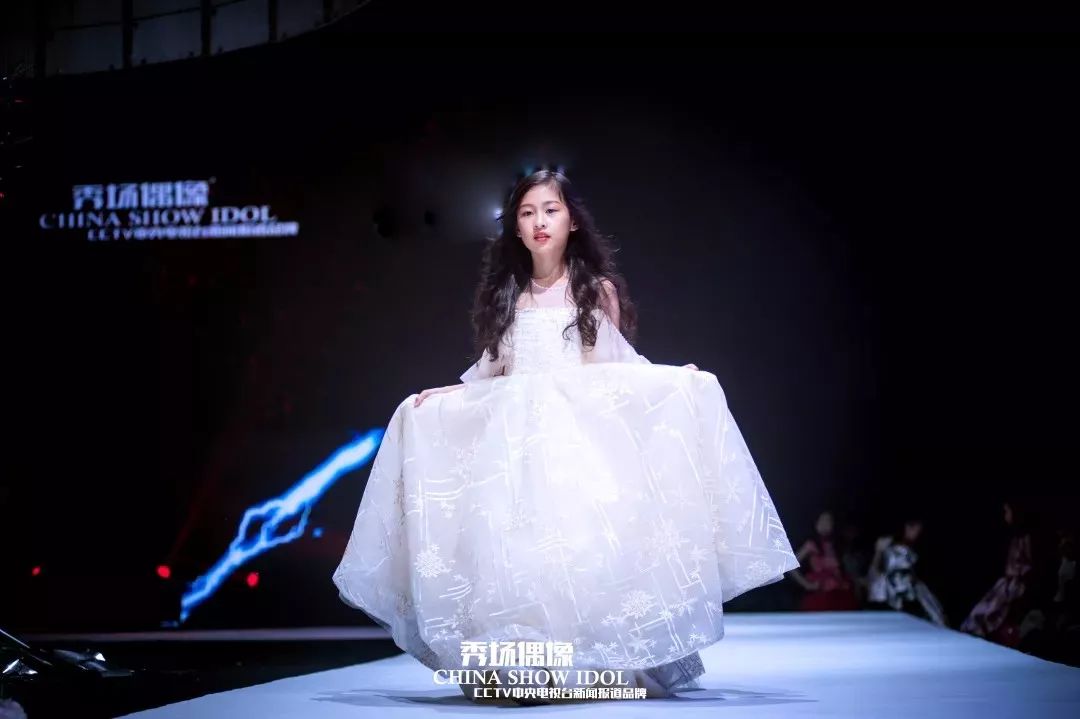 【领五一福利啦！】裕荣汇通用美食券0元领！~