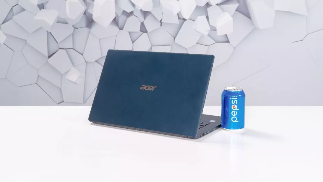 聊一款屏幕全能的轻薄笔记本,轻性能好屏幕大的笔记本