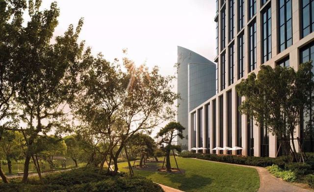 一次性住酒店,入住4000一晚的宝格丽酒店