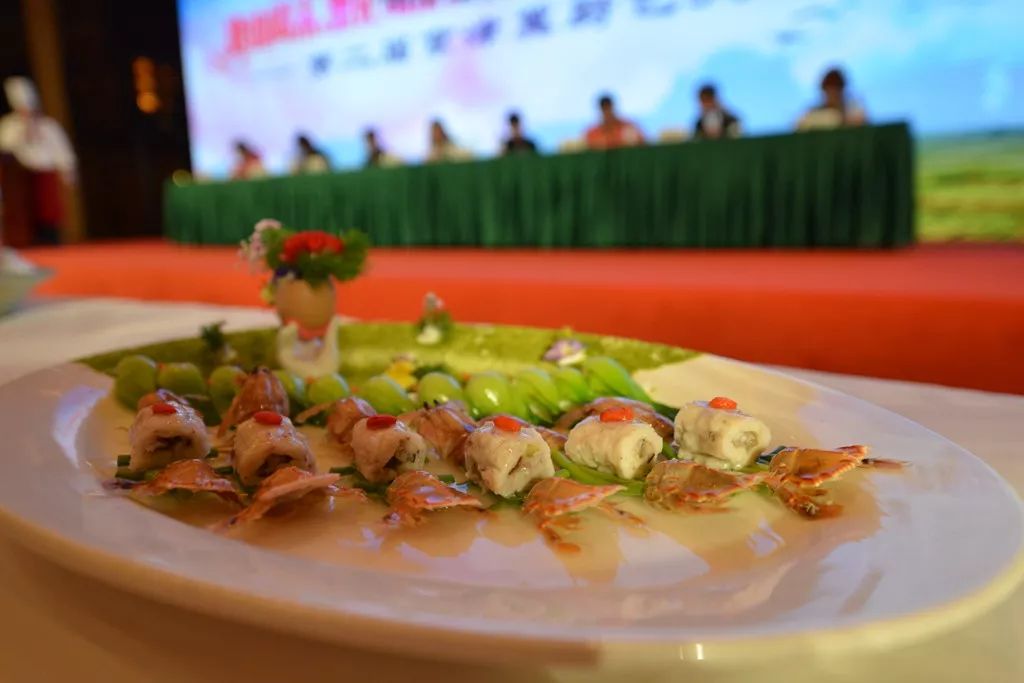 美景美食不虚此行,美景美食美不胜收