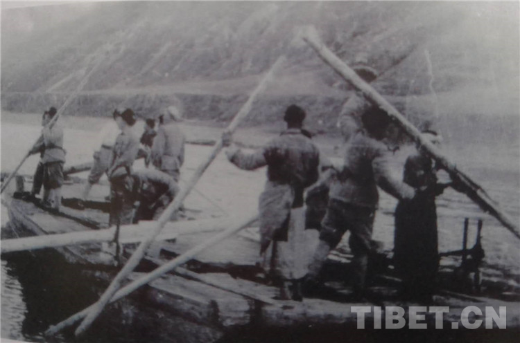 38军22团的老照片,老照片回忆148师炮兵团战友合影