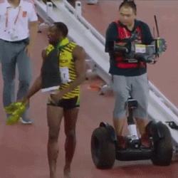 运动员比赛时尴尬瞬间,运动员比赛中的失误搞笑视频