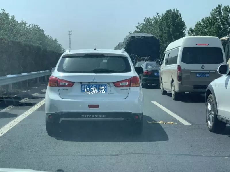 【992|生气】丢人丢到外省了……吃完泡面直接丢出车窗