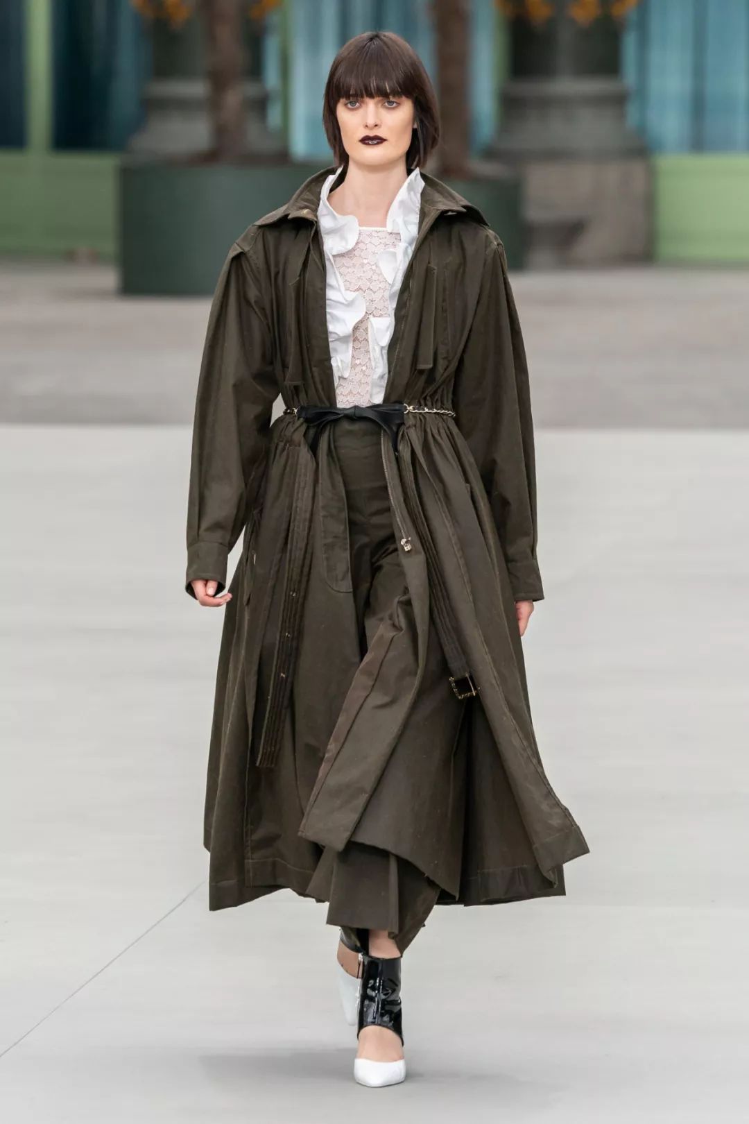 乘坐“香奈儿列车”度假，你遇见了谁？