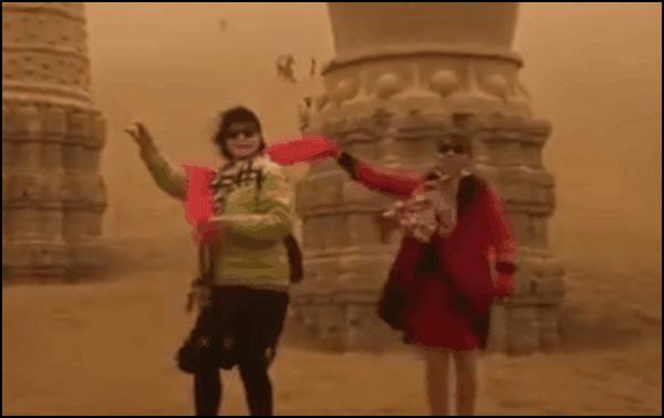 中国时髦大妈天秀姿势全解