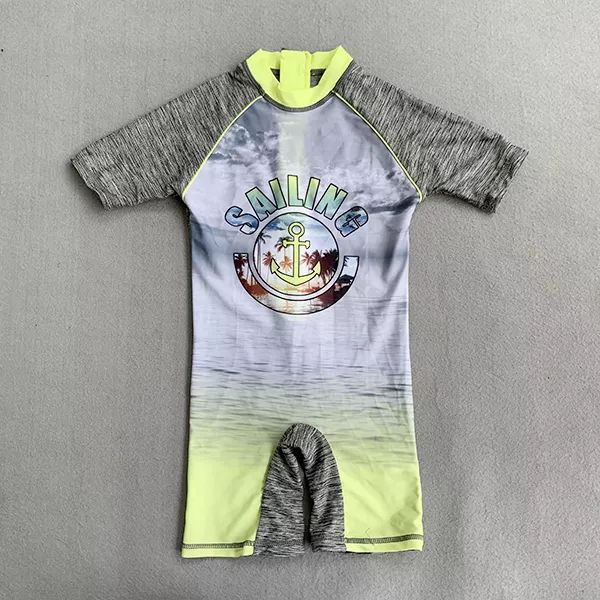 带娃去海边玩夏天泳衣怎么选,夏天带娃去海边泳衣推荐