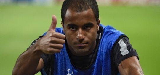 卢卡斯莫拉绝杀阿贾克斯,卢卡斯莫拉帽子戏法