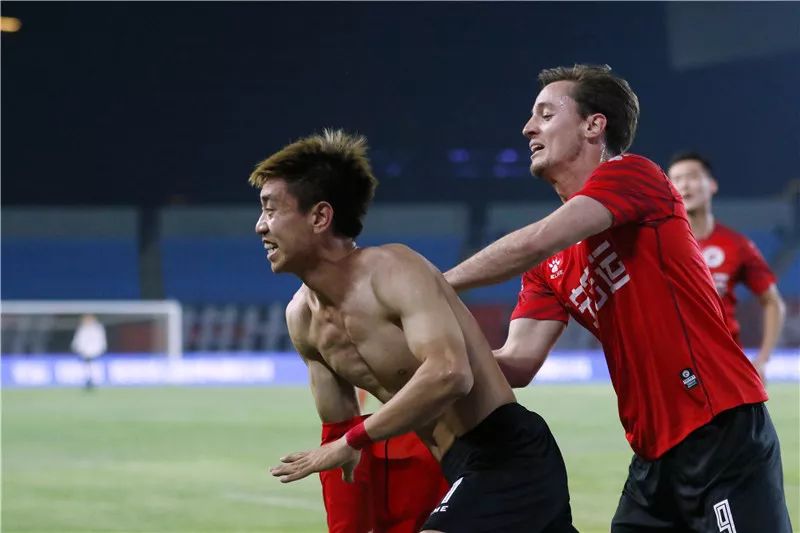 中甲辽宁宏运对新疆十六轮结果,辽宁宏运vs上海申鑫肇俊哲进球