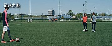 足球基本功训练控球教学慢动作,新手必会的足球五个过人技巧