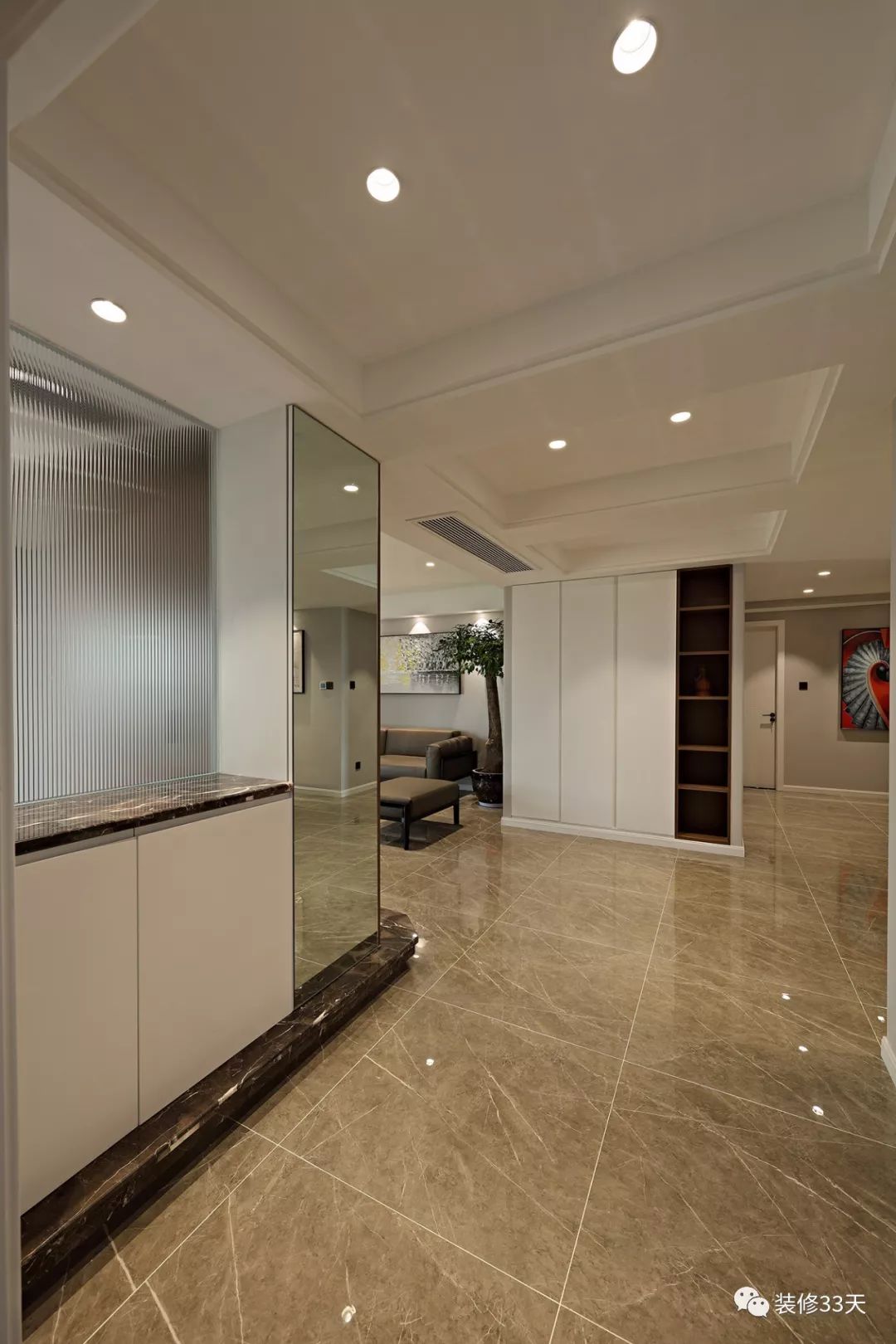 电视墙整面柜带隐形门小户型,四室高级感隐形门电视墙