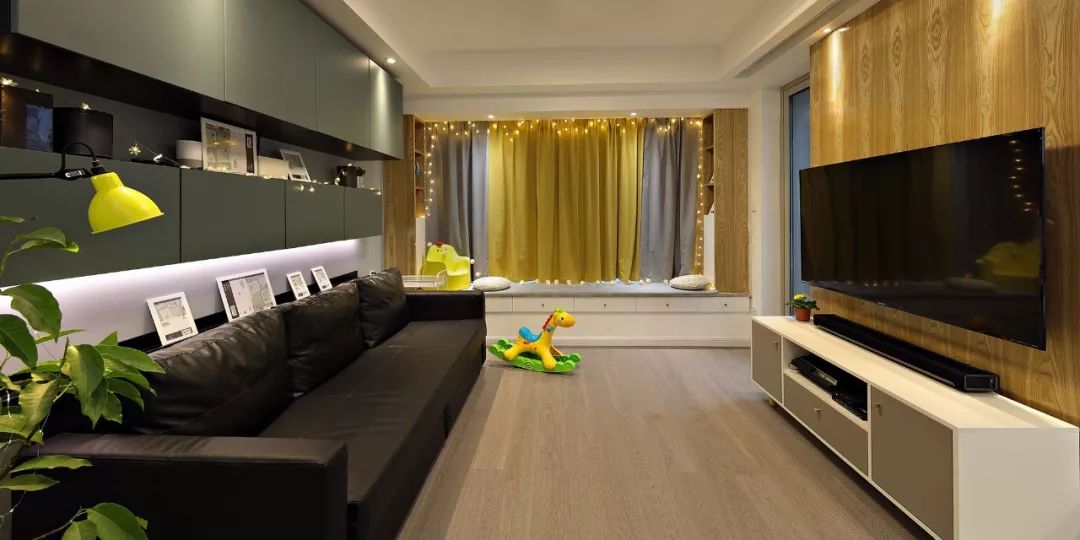 电视墙整面柜带隐形门小户型,四室高级感隐形门电视墙