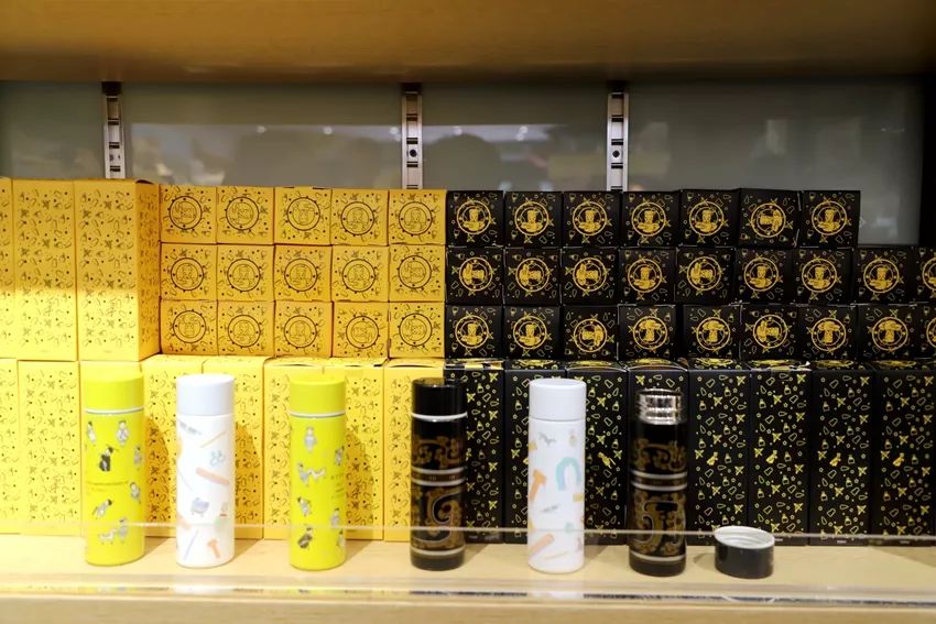 西安文创纪念品团扇,西安最近比较火的文创