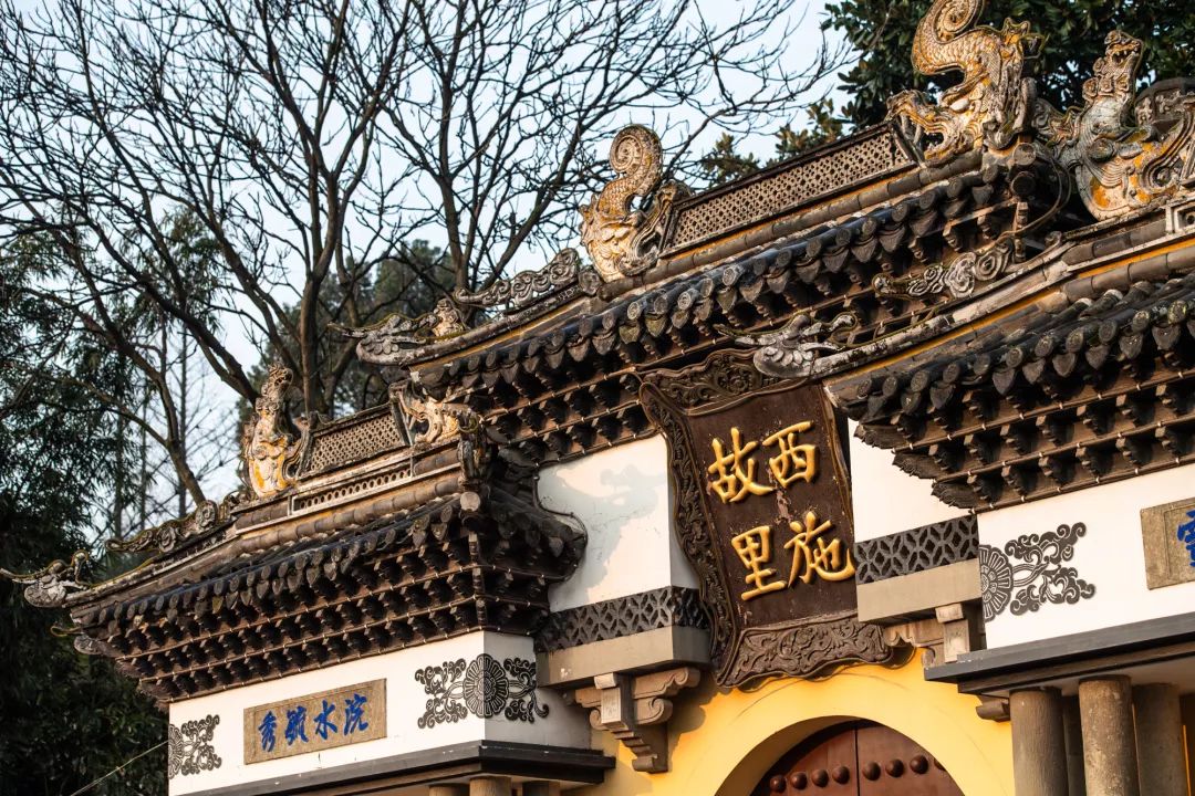 明星车手见面会、舞台表演、现场福利，车迷日最强攻略在这里！