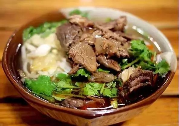 贵阳特点美食排行榜前十名,贵阳观山湖美食排行榜前十名