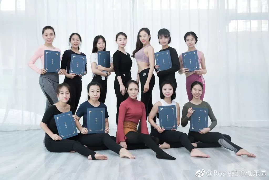 刘涛、沈月塑形私教：每天15分钟，教你轻松打造一双长白细直性感美腿