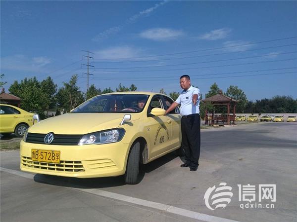 上海大众驾校最美教练,青岛驾校教练排名
