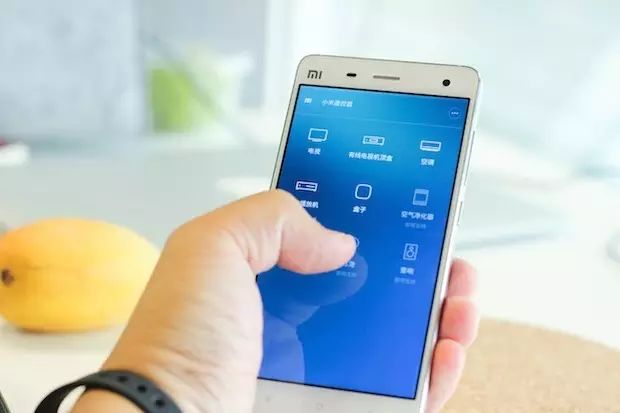 手机为什么连续开关机,手机常常关机是好还是坏