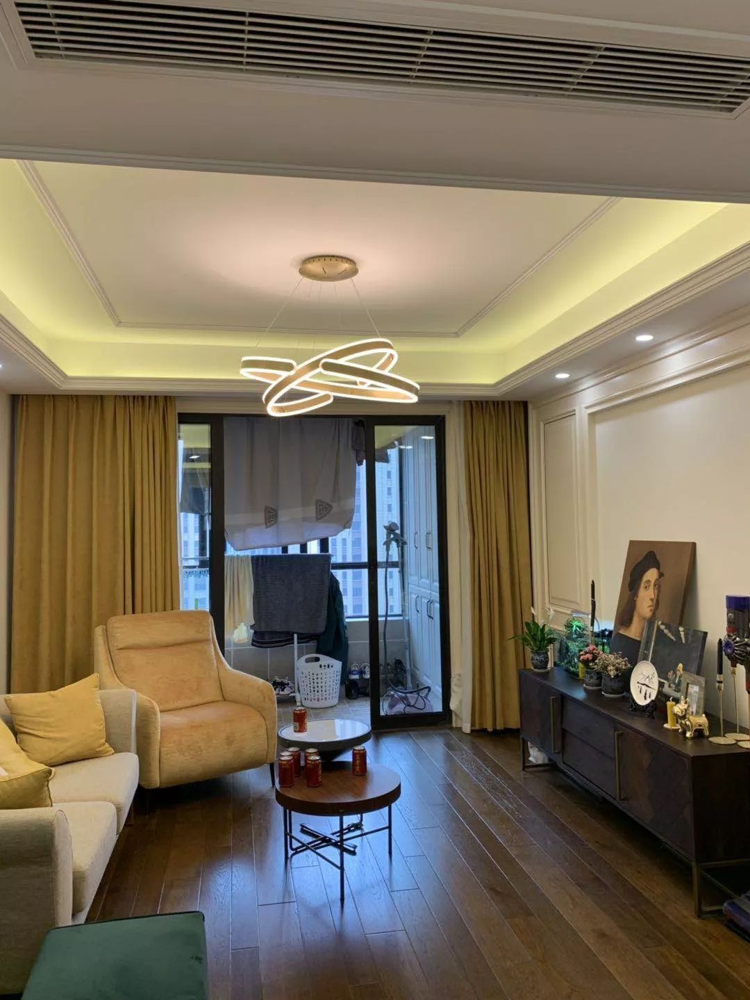 合肥最美家：坐标包河区信达天御，118㎡美式轻奢风，这样的衣帽间是每个女人的梦想！