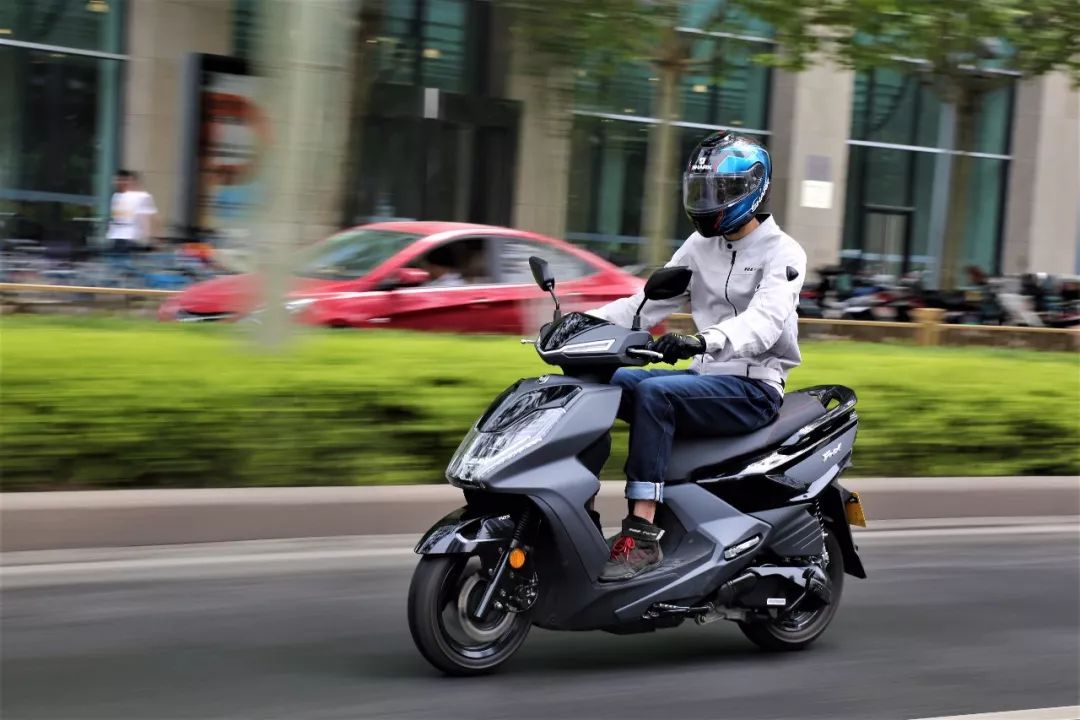 2020款三阳fnx150百公里,三阳fnx1502019款踏板车