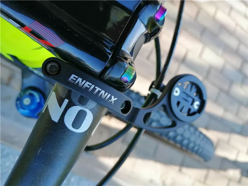 夜骑装备丨小身材多功能大实用Navi600骑行电筒评测